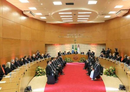 Com discurso sobre responsabilidade, TJMS empossa 17 novos ju&iacute;zes