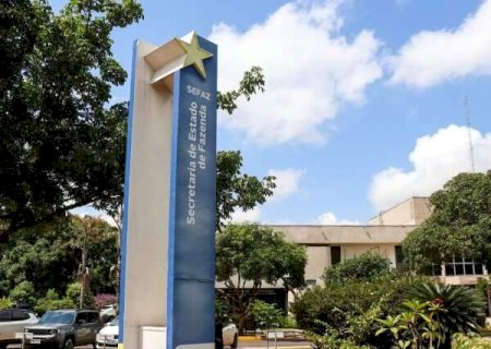 Levantamento mostra supersal&aacute;rio de R$ 49 mil para auditor em MS