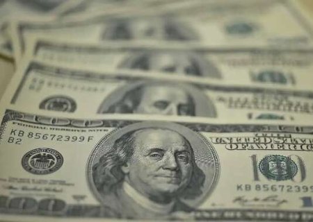 D&oacute;lar fecha em queda a R$ 6,16 no primeiro preg&atilde;o do ano
