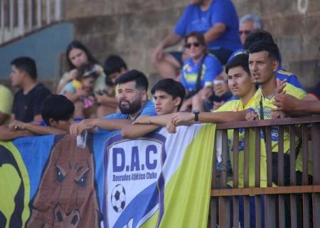Com 6 jogos no meio da semana, Estadual d&aacute; preju&iacute;zo sem p&uacute;blico