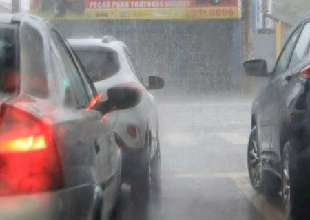 Com chegada de chuva, sensa&ccedil;&atilde;o t&eacute;rmica diminui 14,7&deg;C na Capital