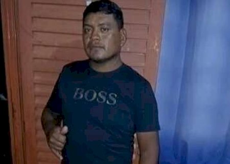 Homem &eacute; morto a golpes de machado e facadas; irm&atilde; e sobrinho s&atilde;o suspeitos