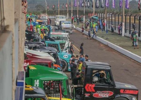 Com piloto de MS, Fórmula Truck tem 49 inscritos para corrida de abertura