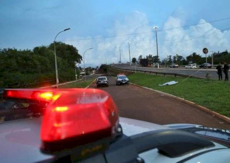Suspeito de matar rapaz a facadas em pra&ccedil;a &eacute; preso em flagrante