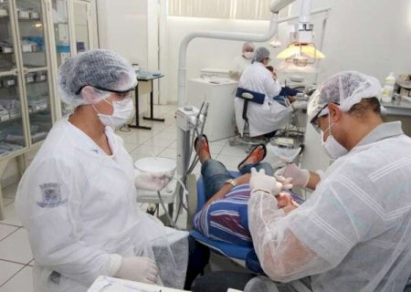 Sem solu&ccedil;&otilde;es imediatas, Sesau adota medidas improvisadas para odontologia
