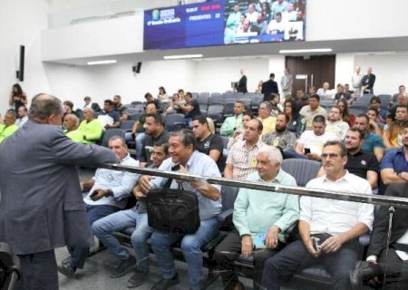 Deputado frustra pescadores profissionais e ir&aacute; manter projeto da cota zero