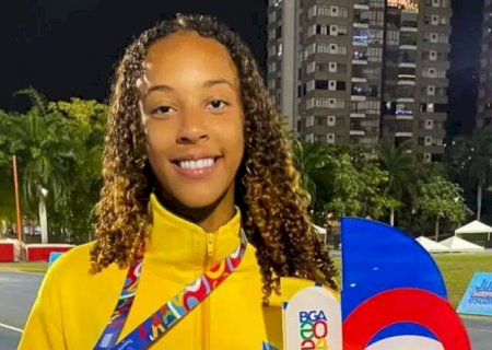 Aos 15 anos, Maria &eacute; convocada para o Mundial de Atletismo na S&eacute;rvia
