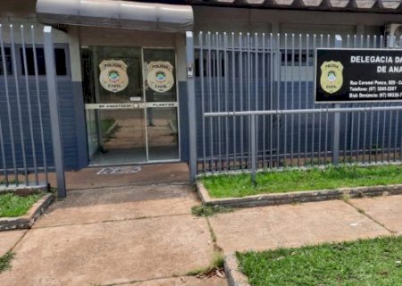 Rapaz &eacute; atacado com &aacute;gua fervente durante discuss&atilde;o com a namorada