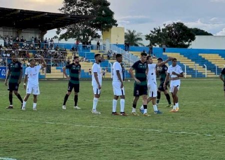Costa Rica e Pantanal ficam no empate em jogo no Est&aacute;dio Laert&atilde;o