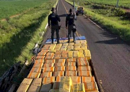 Pol&iacute;cia apreende 6,7 toneladas de maconha estimadas em R$ 12 milh&otilde;es