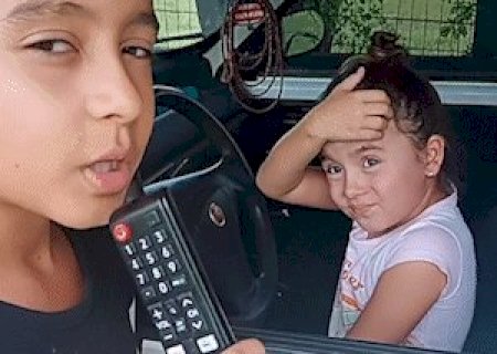 Irm&atilde;os de MS ganham 1 milh&atilde;o de seguidores fazendo dublagens