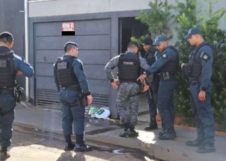 Atirador faz 14 disparos e mata "Dinho", chefe do narcotr&aacute;fico na Vila Nhanh&aacute;