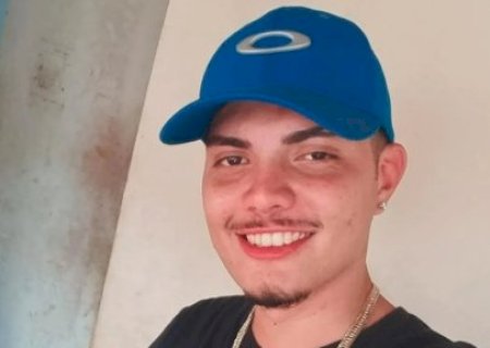 Motociclista morre no hospital horas ap&oacute;s acidente com &ocirc;nibus
