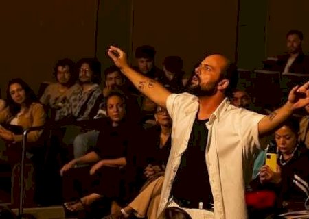 Ator de MS abre oficina para quem quer vivenciar a for&ccedil;a do teatro