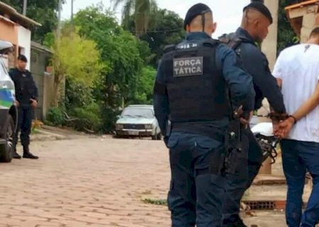 Furto de celular teria motivado o assassinato de irm&atilde;os a facadas