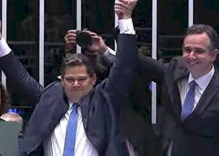 Davi Alcolumbre &eacute; eleito presidente do Senado com 73 votos