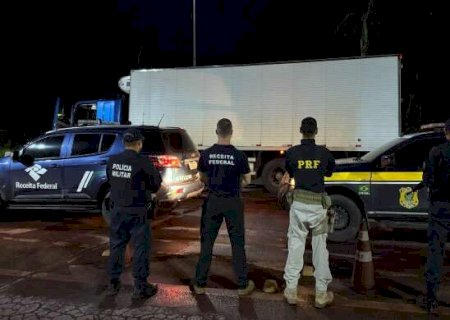 Opera&ccedil;&atilde;o apreende 9 kg de drogas e mercadorias ilegais em Corumb&aacute;