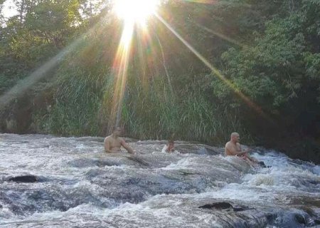 Feira Quilombola com camping e cachoeira &eacute; op&ccedil;&atilde;o de bate e volta