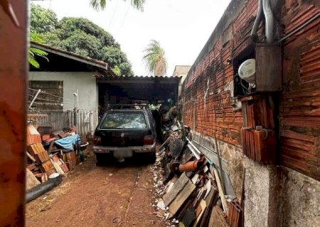 "Esses vizinhos reclamam de qualquer coisa": diz homem acusado de ser acumulador