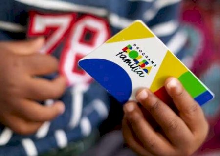 Benefici&aacute;ria do Bolsa Fam&iacute;lia, moradora de MS &eacute; suspeita de receber do PCC