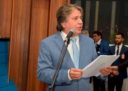 Sem surpresa, Caravina assume CCJR e convoca 1&ordf; reuni&atilde;o para amanh&atilde;