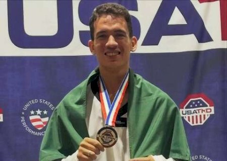 Luiz Felipe Aquino conquista prata no US Open de Taekwondo 2025