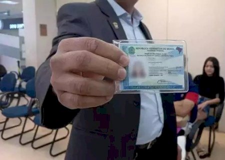 Mutir&atilde;o de 3 dias pretende reduzir fila para a emiss&atilde;o de RG