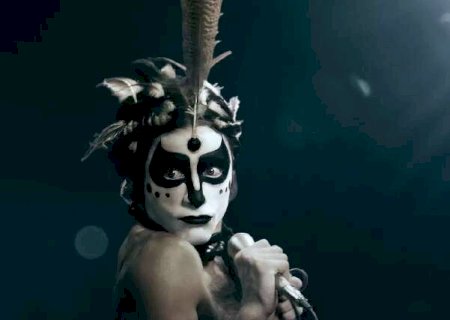 Filme sobre a trajet&oacute;ria de Ney Matogrosso chega aos cinemas em 2025