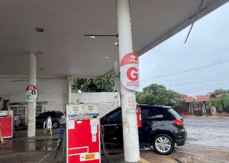 Donos de postos fiscalizados garantem que problemas j&aacute; foram resolvidos