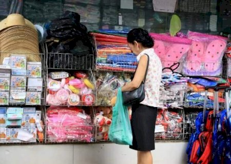 Sem feriado, mercados e com&eacute;rcios da Capital abrem durante Carnaval