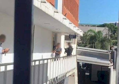 Deputado preso por morte de Marielle deixa pres&iacute;dio federal e vai para hospital