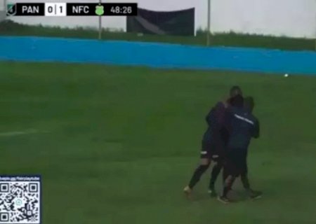 Jogador de 15 anos &eacute; v&iacute;tima de inj&uacute;ria racial em jogo no Olho do Furac&atilde;o