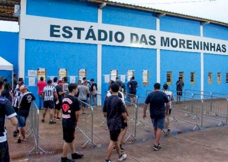 Quanto custa para ver um jogo de futebol profissional em Campo Grande?