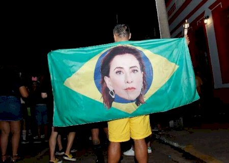 O clima &eacute; de Copa do Mundo na Esplanada com vit&oacute;ria brasileira no Oscar