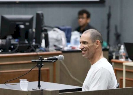 Ex-guarda &eacute; absolvido da acusa&ccedil;&atilde;o de vender duas pistolas a professor