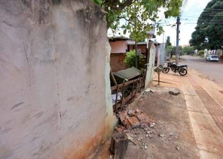 Ju&iacute;za d&aacute; liberdade e suspende CNH de motorista b&ecirc;bado que causou acidente