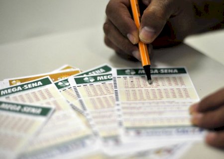 Apostou? Mega-Sena pode pagar R$ 42 milh&otilde;es neste s&aacute;bado