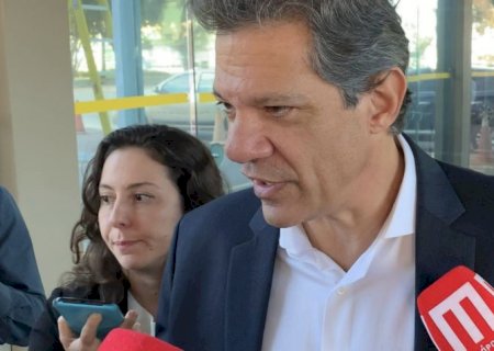 Haddad nega aumentar Bolsa Família