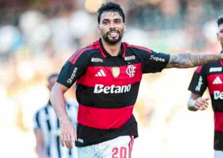 Paquetá desencanta, Flamengo vence Botafogo e vai à semi do Carioca
