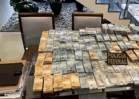 Alçado por escândalo, presidente do TJMS recebe R$ 179 mil por mês