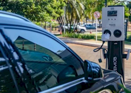 Projeto de lei prevê isenção do IPVA para carros elétricos em MS