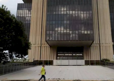 Brasil já tem mais de um cartão de crédito por pessoa e setor caminha para saturação