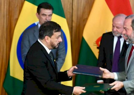 Brasil e Bolívia firmam acordo energético com conexão em Corumbá