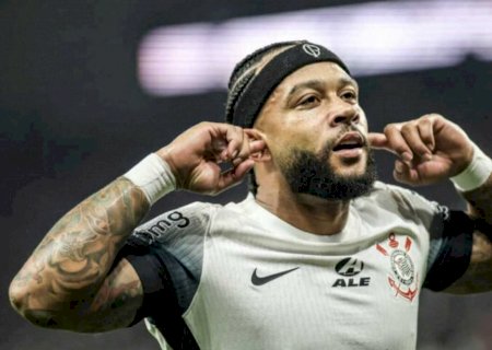Memphis tem lesão muscular e vai viajar para fazer tratamento com seleção holandesa