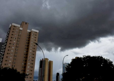 Domingo será de calorão, mas frente fria traz tempestade na segunda-feira