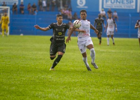 Com um a mais, Operário empata na estreia do Brasileiro série D