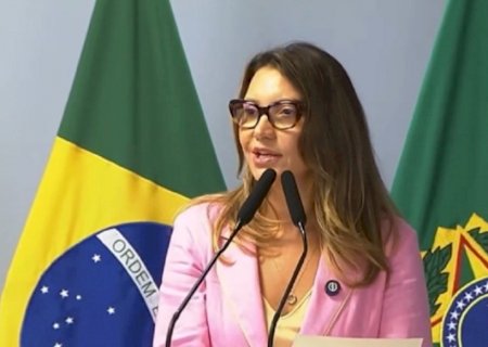 PoderData: 52% desaprovam participação de Janja no governo Lula