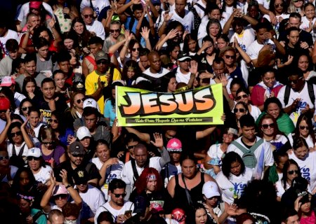 Lula diz que não foi à Marcha para Jesus para ‘não tirar proveito político de uma coisa sagrada’