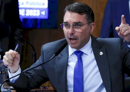 Flávio Bolsonaro diz que Lula ‘faz de tudo’ para provocar os EUA